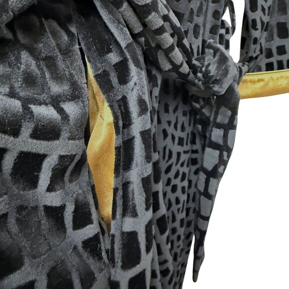 NATORI Black Velvet Robe Size Small Womens Vintage Luxury Loungewear - Picture 11 of 13